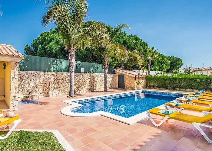 Luana Olhos de Agua (Albufeira)